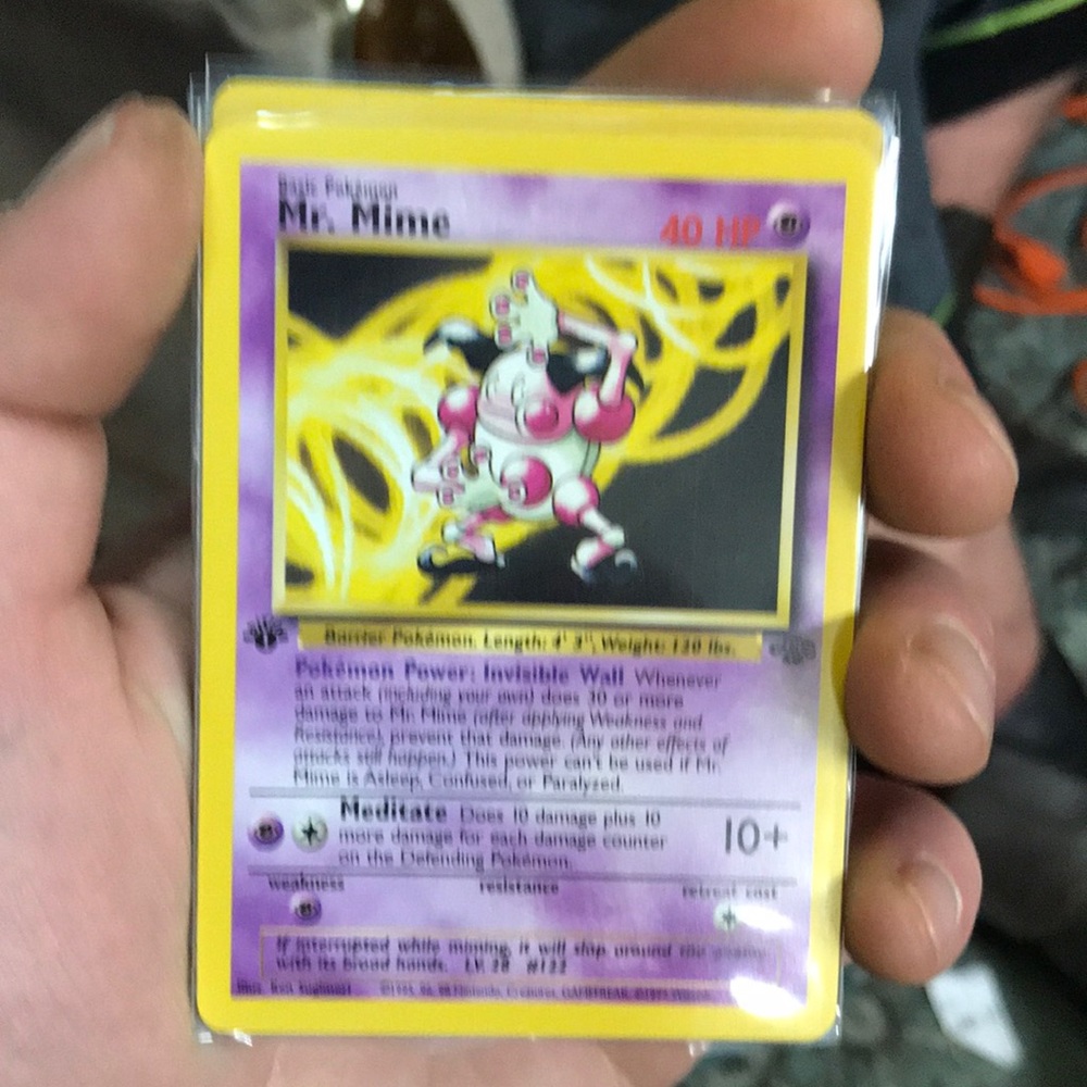 Jungle 1st edition non holographic Mr. mime